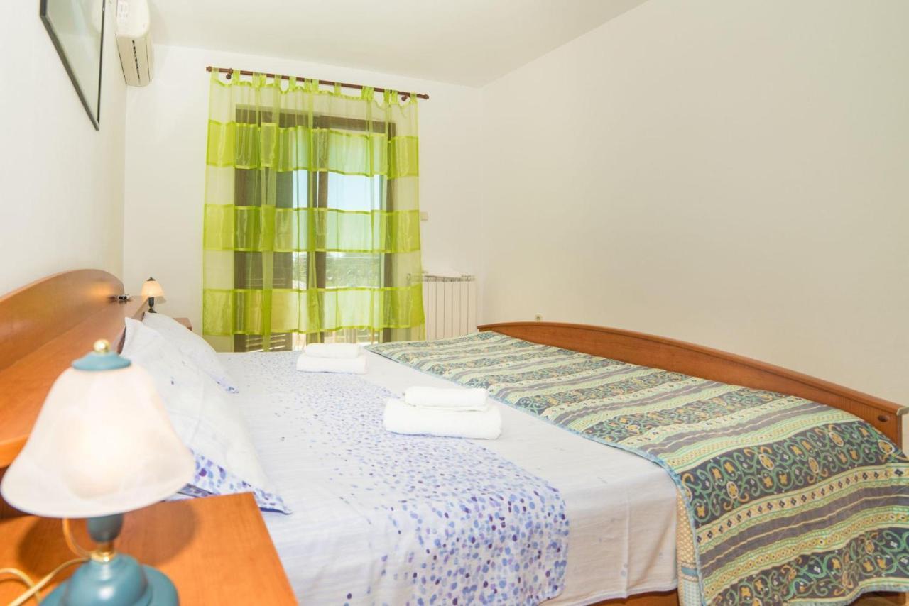 Rooms Glavan 63 Rovigno Esterno foto