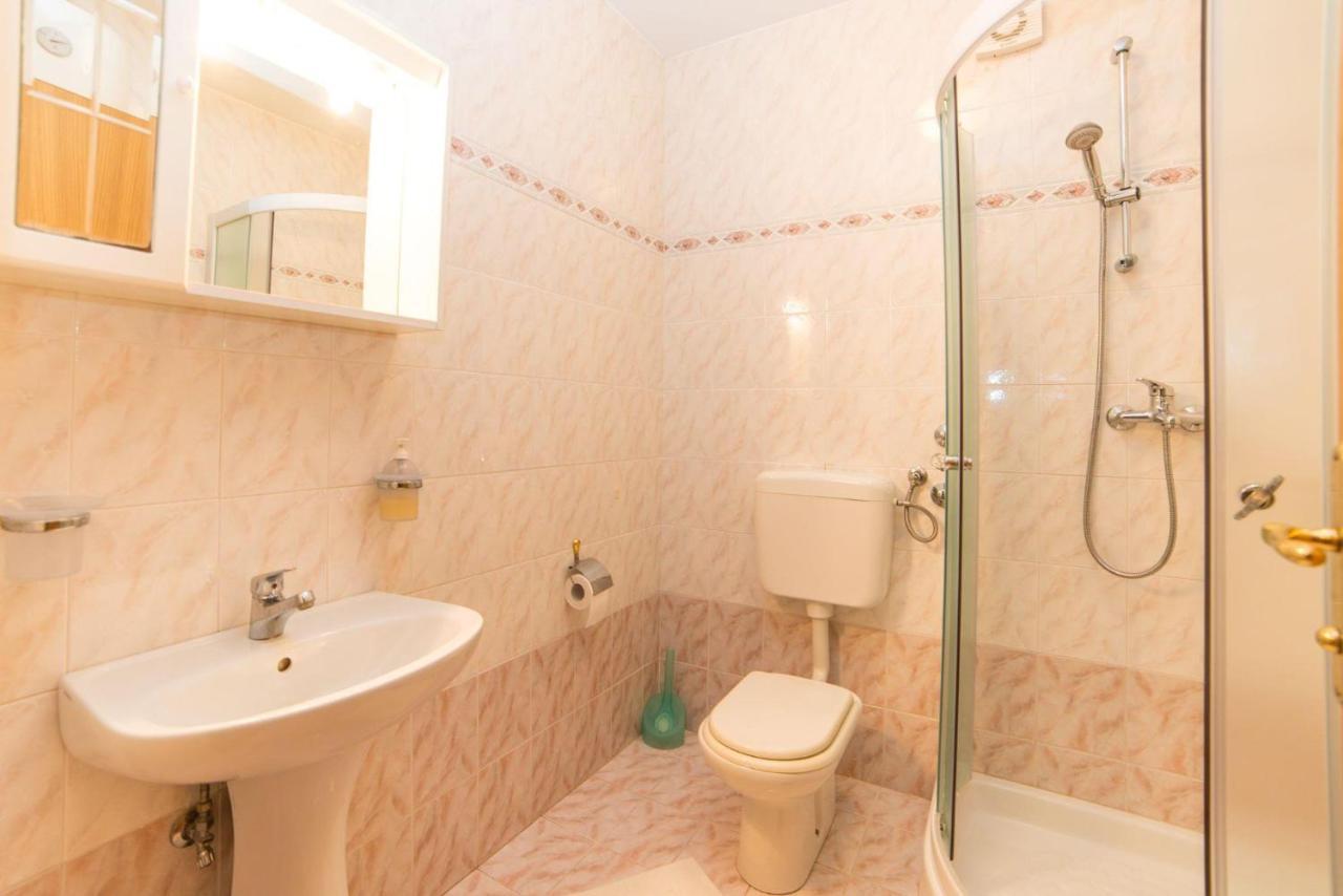 Rooms Glavan 63 Rovigno Esterno foto