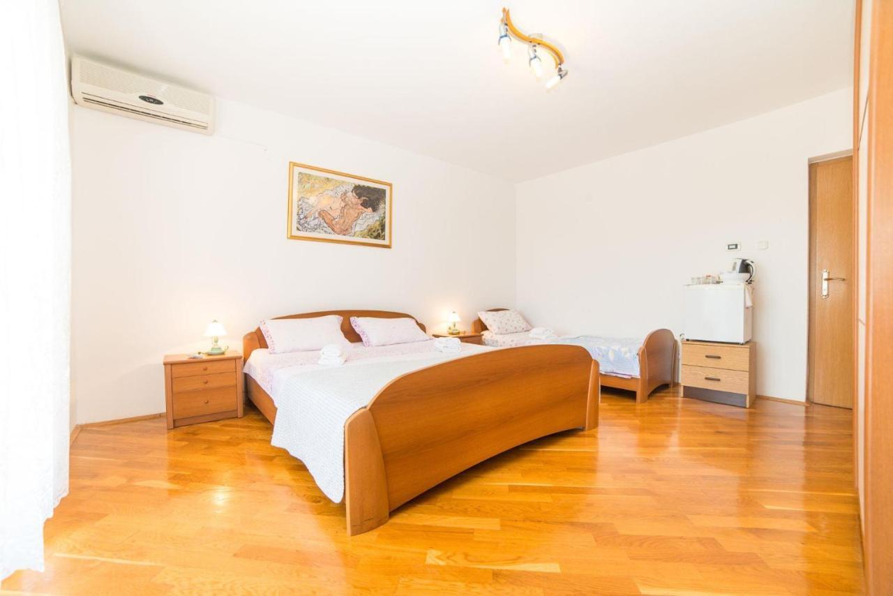Rooms Glavan 63 Rovigno Esterno foto