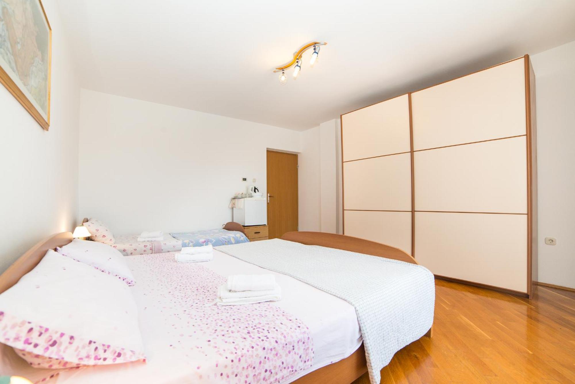 Rooms Glavan 63 Rovigno Esterno foto