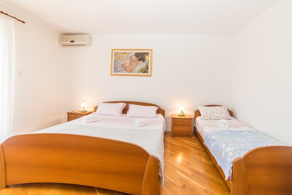 Rooms Glavan 63 Rovigno Esterno foto